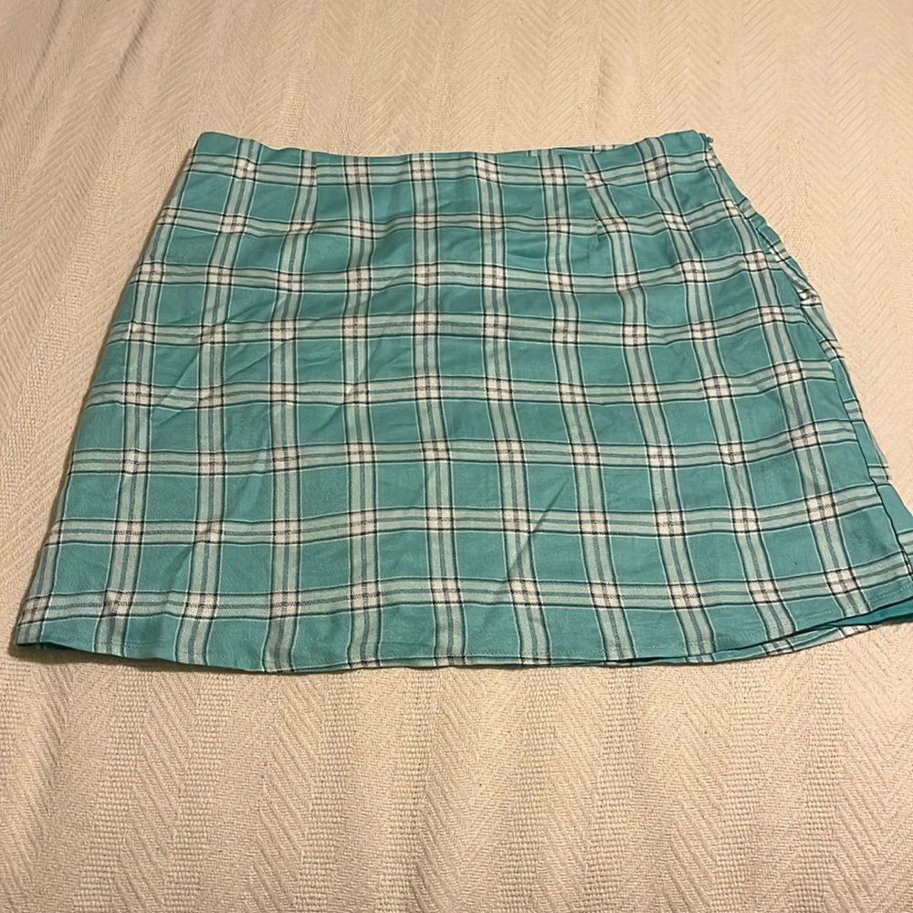 Rue 21 plaid mini skirt, blue and white, size L